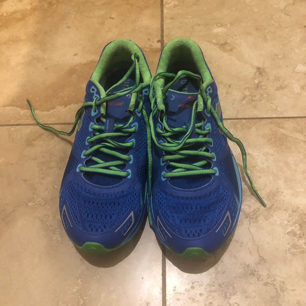 Newton Gravity Shoes